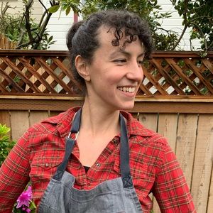 Meet your Posher, Caitlin